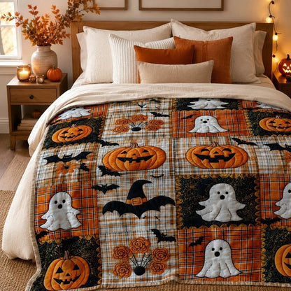 🎃Halloween Patchwork Flannel Blanket – Cozy Fall Throw Blanket For Spooky Season Home Decor 🎃